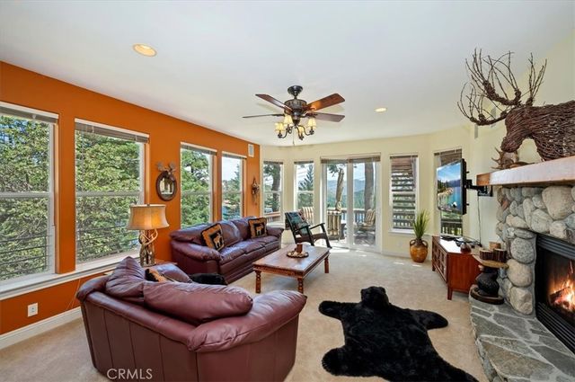 483 Emerald, Lake Arrowhead, CA 92352