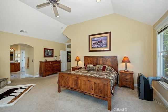 483 Emerald, Lake Arrowhead, CA 92352