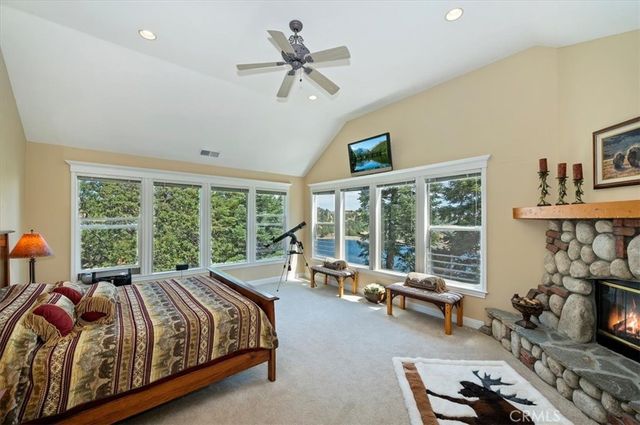483 Emerald, Lake Arrowhead, CA 92352