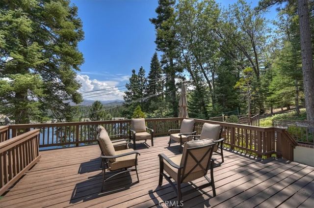 483 Emerald, Lake Arrowhead, CA 92352