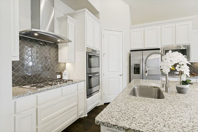 7906 Gulfstream Lane, Irving, TX 75063