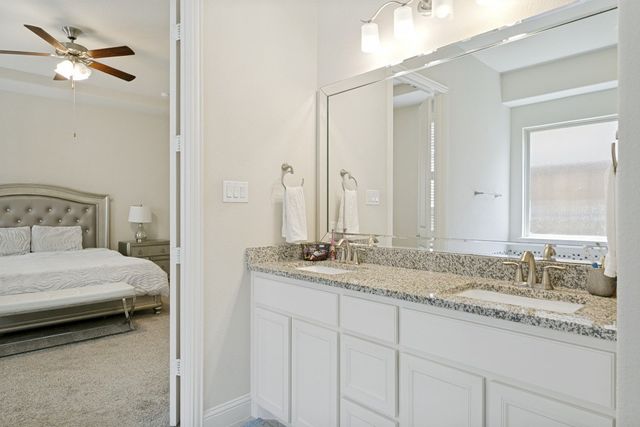 7906 Gulfstream Lane, Irving, TX 75063