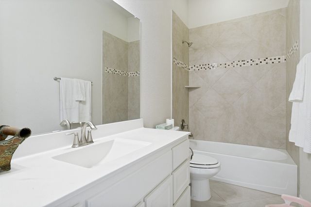 7906 Gulfstream Lane, Irving, TX 75063