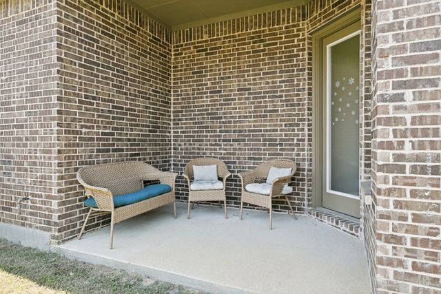 7906 Gulfstream Lane, Irving, TX 75063