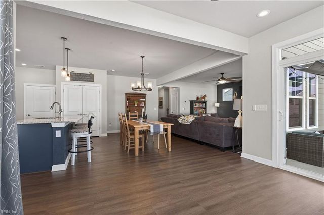 202 Station DR, Suffolk, VA 23434