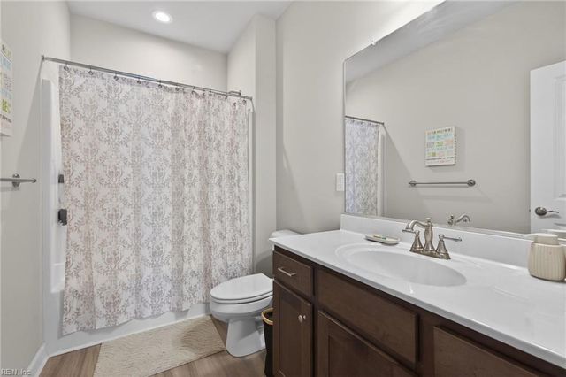 202 Station DR, Suffolk, VA 23434