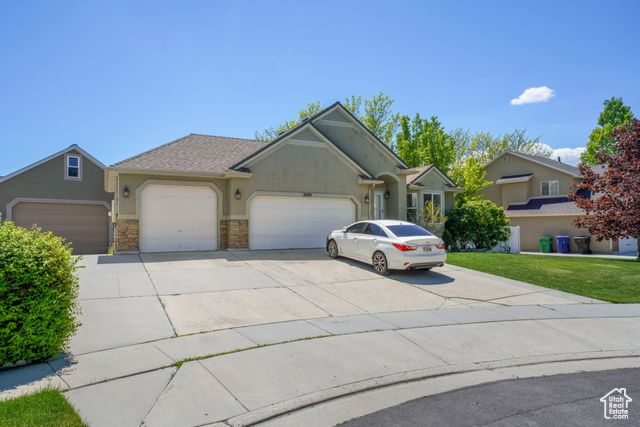 3429 W PICABO ST, Taylorsville, UT 84129