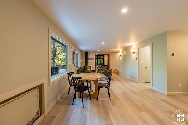 92 Signor Lane, Jay, NY 12941