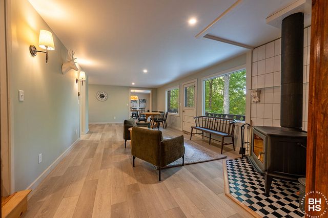 92 Signor Lane, Jay, NY 12941