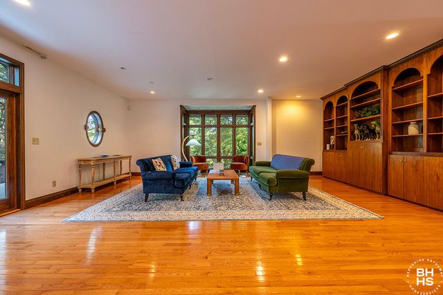 92 Signor Lane, Jay, NY 12941