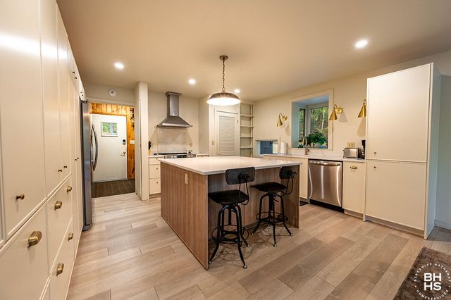 92 Signor Lane, Jay, NY 12941