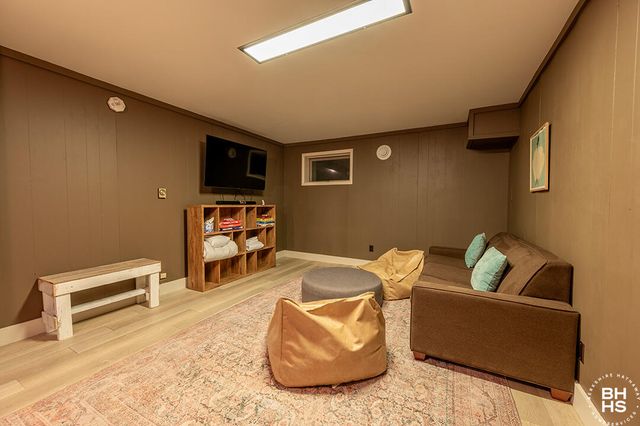 92 Signor Lane, Jay, NY 12941