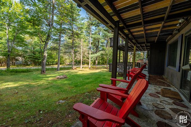 92 Signor Lane, Jay, NY 12941