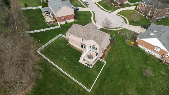 2081 Blankenbecker Drive, Florence, KY 41042