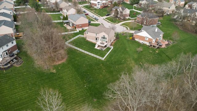 2081 Blankenbecker Drive, Florence, KY 41042