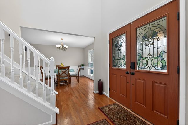 2081 Blankenbecker Drive, Florence, KY 41042