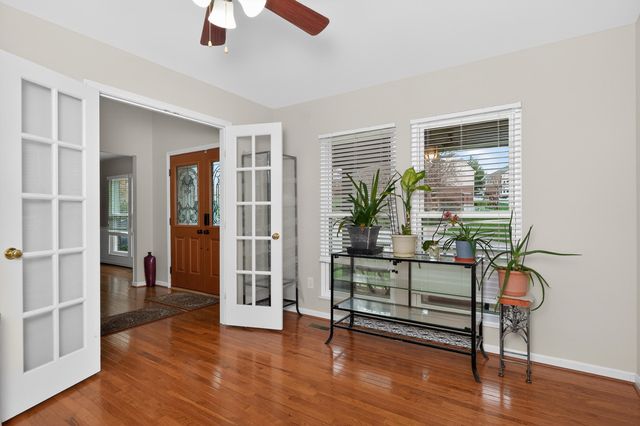 2081 Blankenbecker Drive, Florence, KY 41042