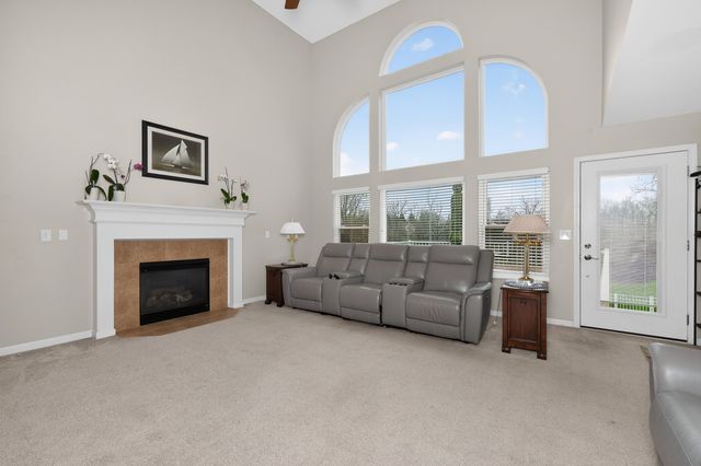 2081 Blankenbecker Drive, Florence, KY 41042