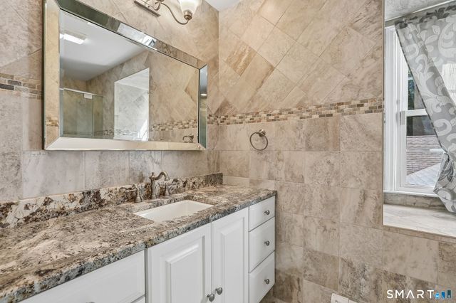 5 Starr Lane, Bethel, CT 06801