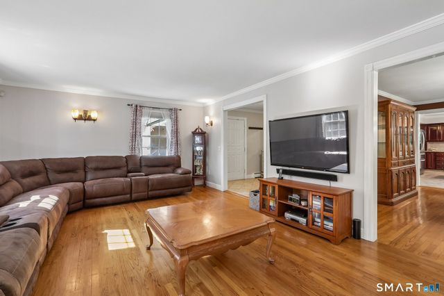 5 Starr Lane, Bethel, CT 06801