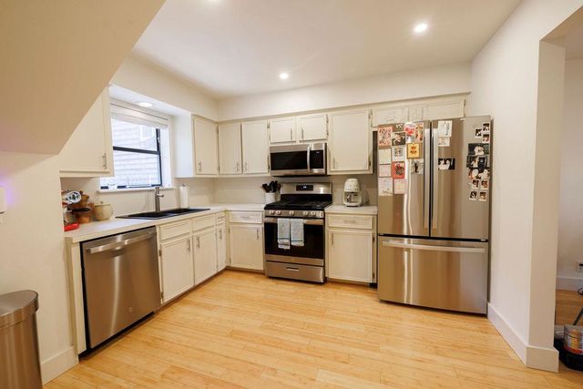 7320 Cave HOLW, Austin, TX 78750
