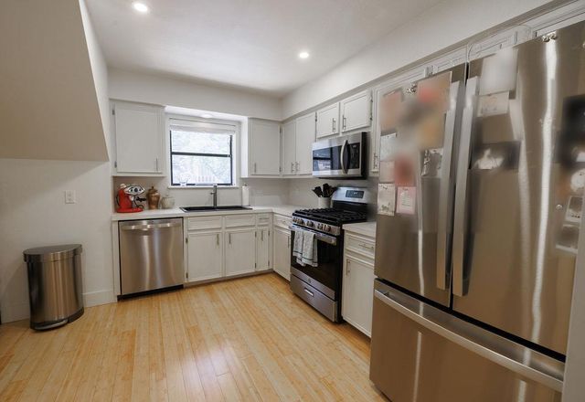 7320 Cave HOLW, Austin, TX 78750
