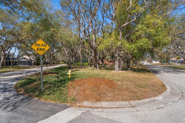 1921 CARDINAL ROAD, Dunedin, FL 34698