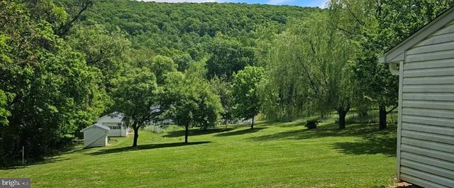 83 HOSTLER RD, Harpers Ferry, WV 25425