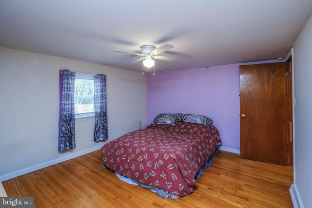 83 HOSTLER RD, Harpers Ferry, WV 25425