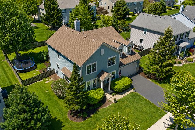 394 Rockland Avenue, Elgin, IL 60124