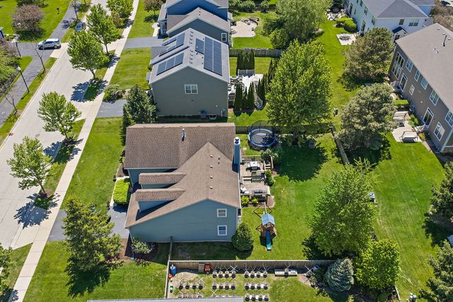 394 Rockland Avenue, Elgin, IL 60124