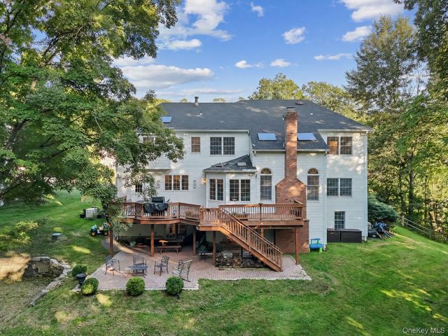 13 Hyatt Lane, Somers, NY 10589