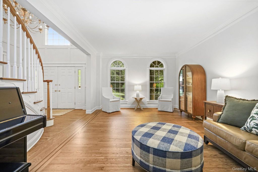 13 Hyatt Lane, Somers, NY 10589 — photo 5