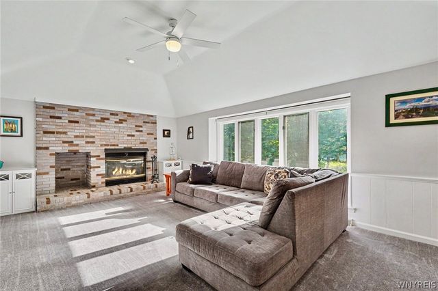 4 Curley Drive, Orchard Park, NY 14127