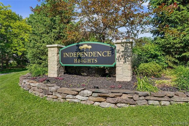 4 Curley Drive, Orchard Park, NY 14127