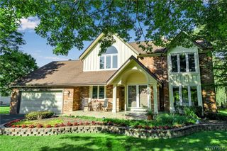 4 Curley Drive, Orchard Park, NY 14127