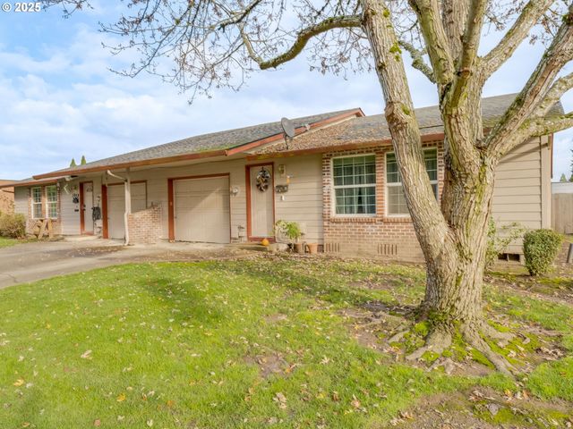 -1 Ne MCDONALD Ln, Mc Minnville, OR 97128