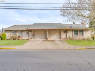 -1 Ne MCDONALD Ln, Mc Minnville, OR 97128