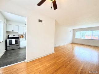 5952 Nagel Avenue, St Louis, MO 63109