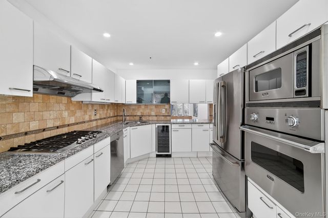 57 Boulder Ridge Road 57, Scarsdale, NY 10583