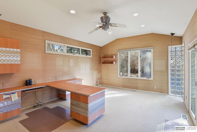 6477 Cuming Street, Omaha, NE 68132