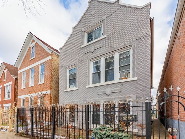 2749 S Trumbull Avenue, Chicago, IL 60623