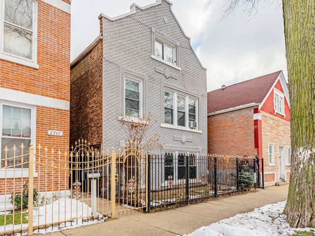2749 S Trumbull Avenue, Chicago, IL 60623