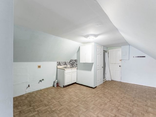 2749 S Trumbull Avenue, Chicago, IL 60623