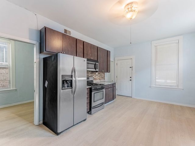 2749 S Trumbull Avenue, Chicago, IL 60623