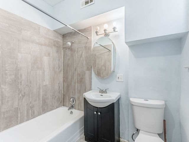 2749 S Trumbull Avenue, Chicago, IL 60623