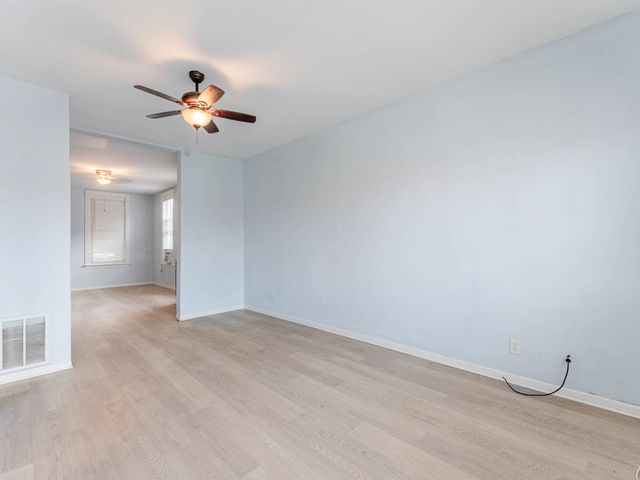 2749 S Trumbull Avenue, Chicago, IL 60623