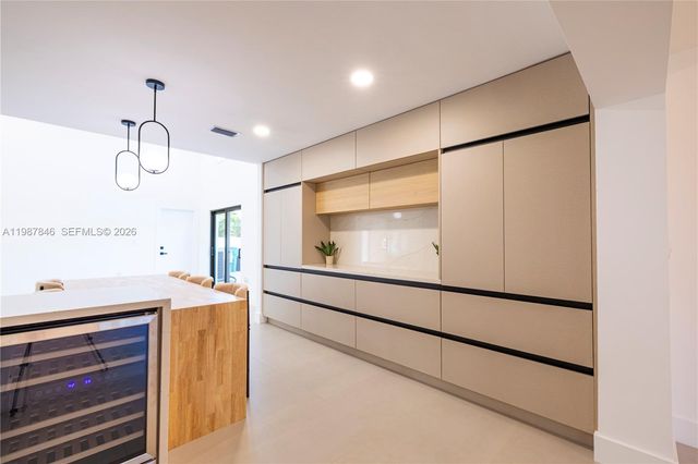 12271 SW 95th St, Miami, FL 33186