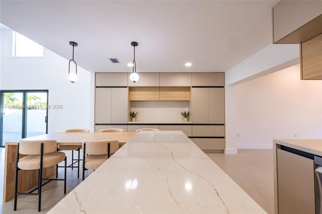 12271 SW 95th St, Miami, FL 33186