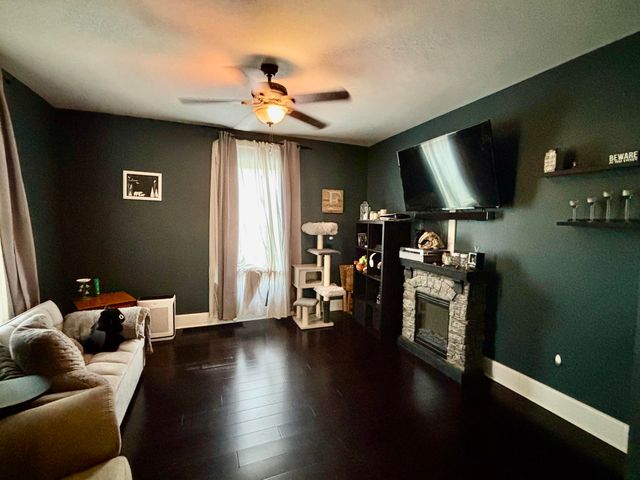 1230 Central Row Road, Elsmere, KY 41018